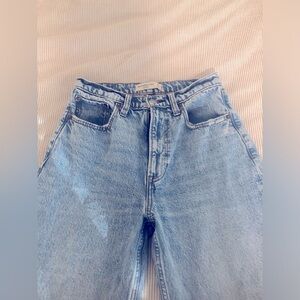 Abercrombie High Rise Loose Jeans